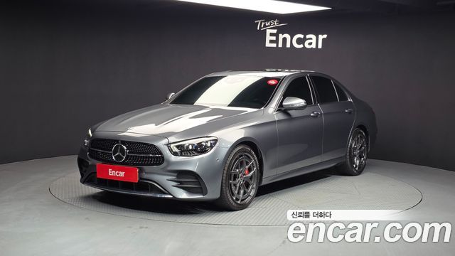 Mercedes-Benz E-Class E220d 4MATIC AMG Line