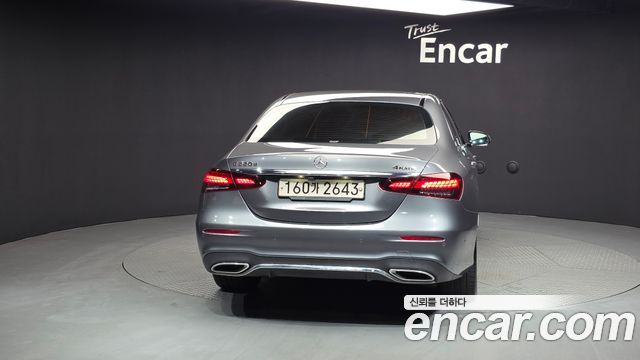 Mercedes-Benz E-Class E220d 4MATIC AMG Line