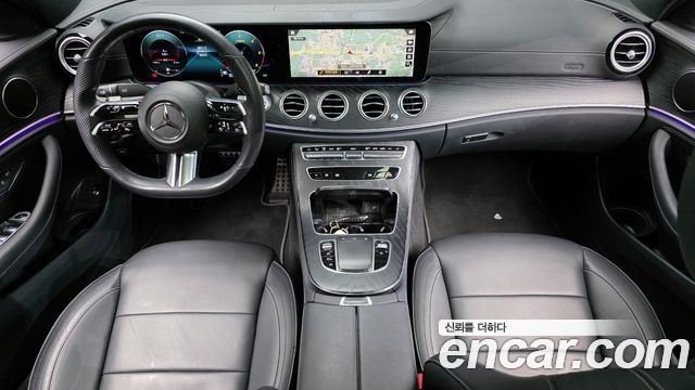 Mercedes-Benz E-Class E220d 4MATIC AMG Line