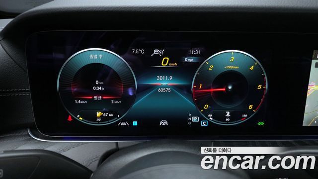 Mercedes-Benz E-Class E220d 4MATIC AMG Line