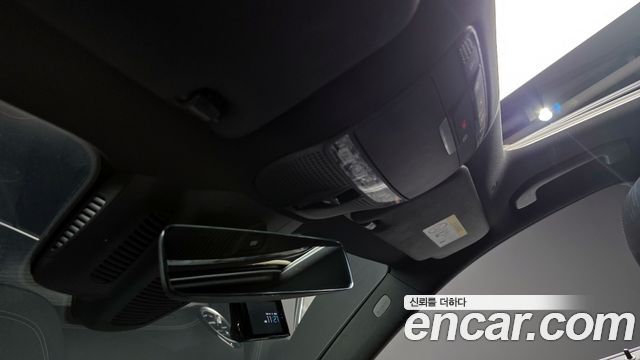 Mercedes-Benz E-Class E220d 4MATIC AMG Line