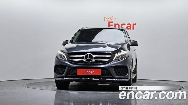 Mercedes-Benz GLE-Class GLE350 d 4MATIC