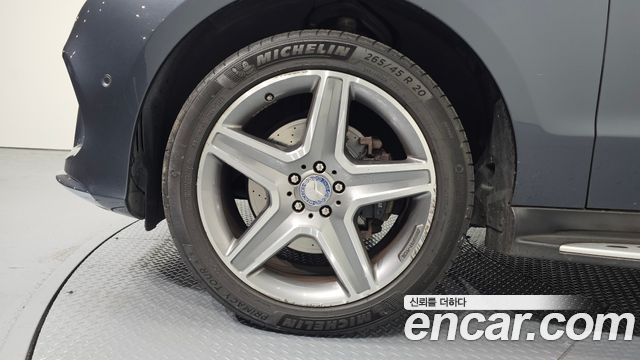 Mercedes-Benz GLE-Class GLE350 d 4MATIC