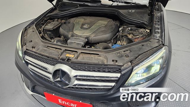Mercedes-Benz GLE-Class GLE350 d 4MATIC