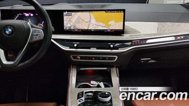 BMW X7 xDrive 40i Design Pure Excellence 6-Seater