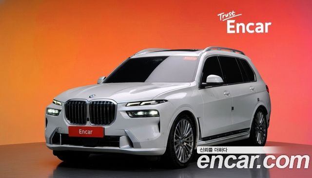 BMW X7 xDrive 40i Design Pure Excellence 6-Seater