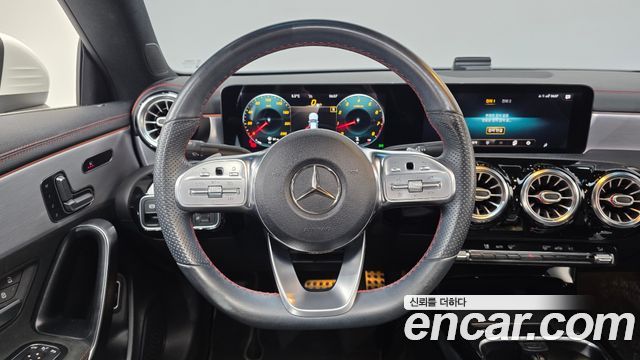 Mercedes-Benz CLA-Class CLA250 4MATIC