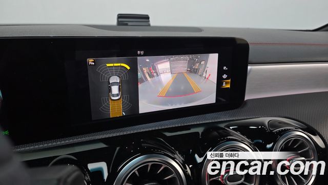 Mercedes-Benz CLA-Class CLA250 4MATIC