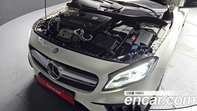 Mercedes-Benz GLA-Class GLA45 AMG 4MATIC