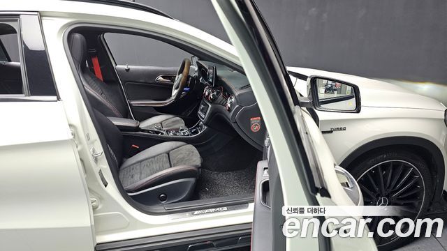 Mercedes-Benz GLA-Class GLA45 AMG 4MATIC