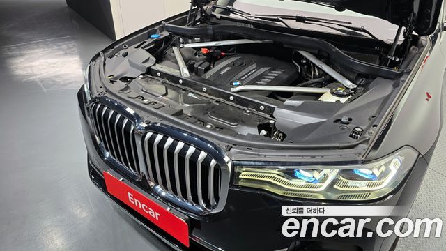 BMW X7 xDrive 30d Design Pure Excellence First Edition 6-Seater