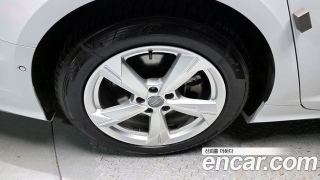 Audi A6 45 TFSI Quattro
