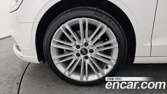 Audi Nyu A3 40 TFSI