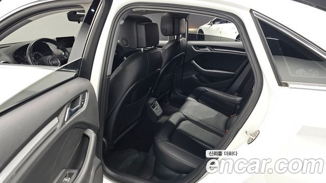 Audi Nyu A3 40 TFSI
