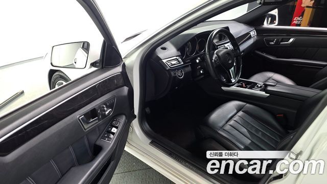 Mercedes-Benz E-Class E220 Bluetec Avantgarde