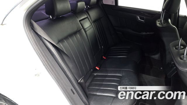 Mercedes-Benz E-Class E220 Bluetec Avantgarde