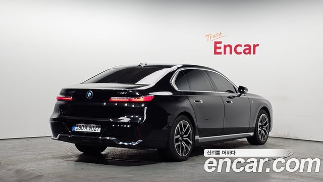 BMW 7-Series 740d xDrive M Sport