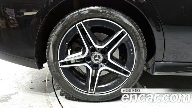 Mercedes-Benz CLA-Class CLA250 4MATIC