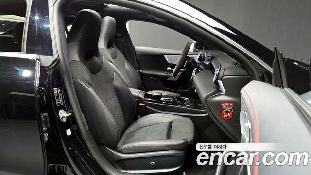 Mercedes-Benz CLA-Class CLA250 4MATIC