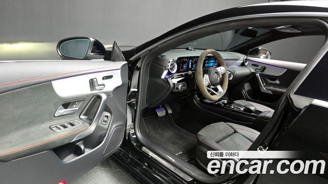 Mercedes-Benz CLA-Class CLA250 4MATIC