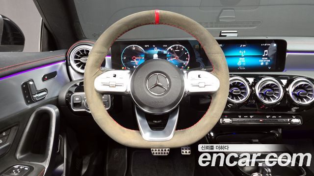 Mercedes-Benz CLA-Class CLA250 4MATIC