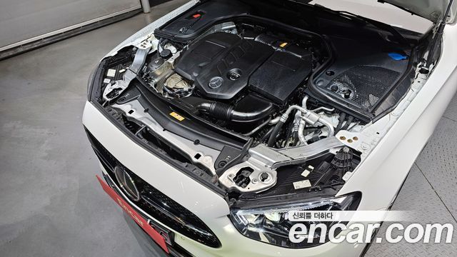 Mercedes-Benz E-Class E220d 4MATIC AMG Line