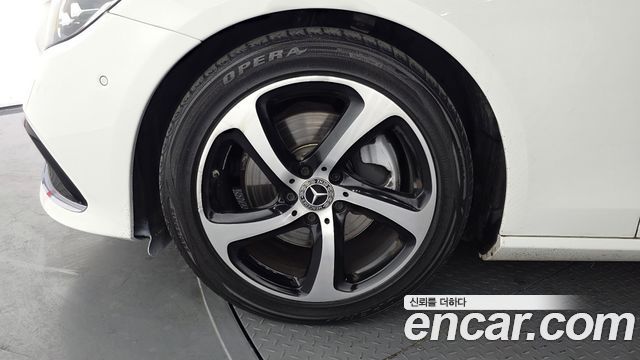 Mercedes-Benz E-Class E250 Avantgarde