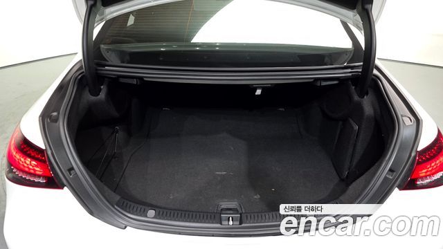 Mercedes-Benz E-Class E250 Avantgarde