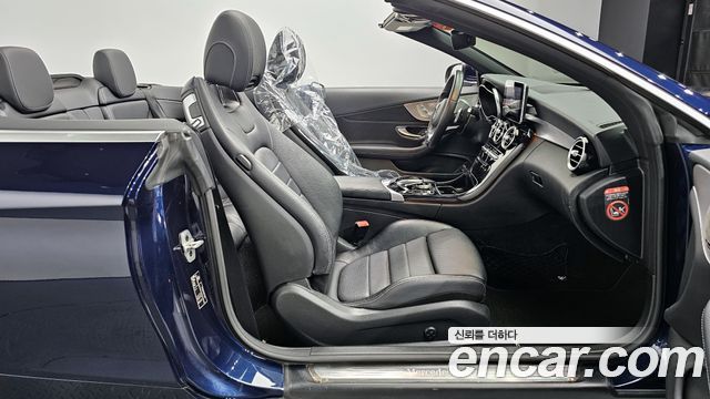 Mercedes-Benz C-Class C200 Cabriolet