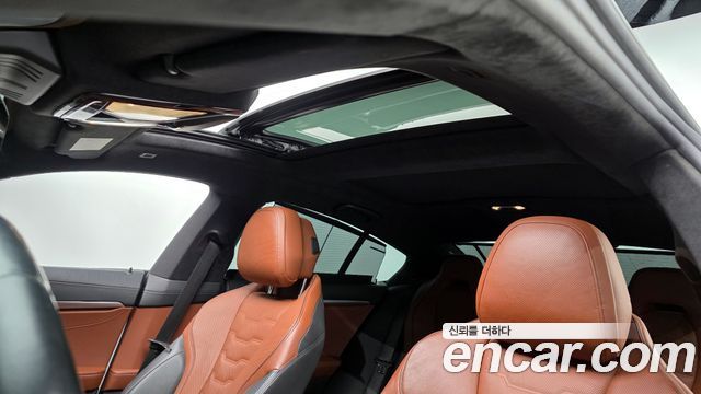 BMW 8-Series M850i xDrive Gran Coupe
