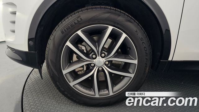 Land Rover Discovery Sport P250 Dynamic SE