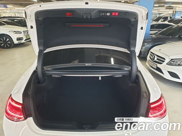 Mercedes-Benz CLS-Class CLS300d 4MATIC