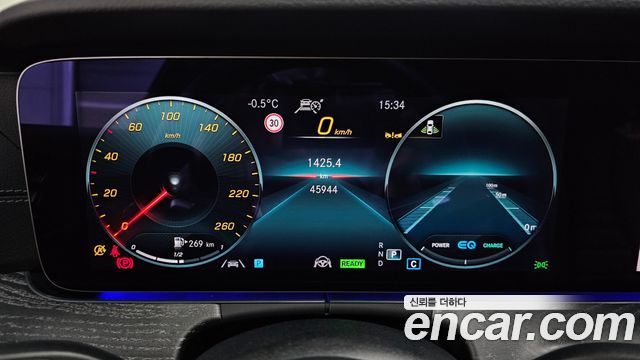 Mercedes-Benz E-Class E350 4MATIC AMG Line