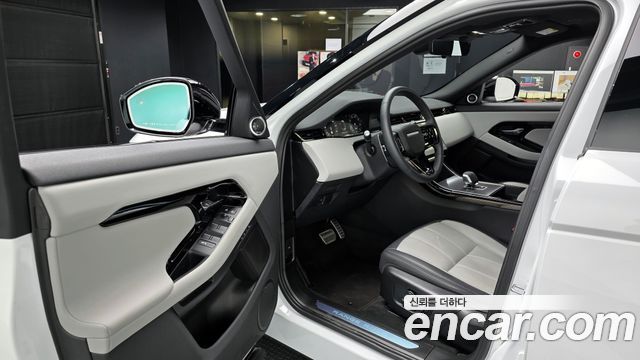 Land Rover Range Rover Evoque P250 Dynamic SE