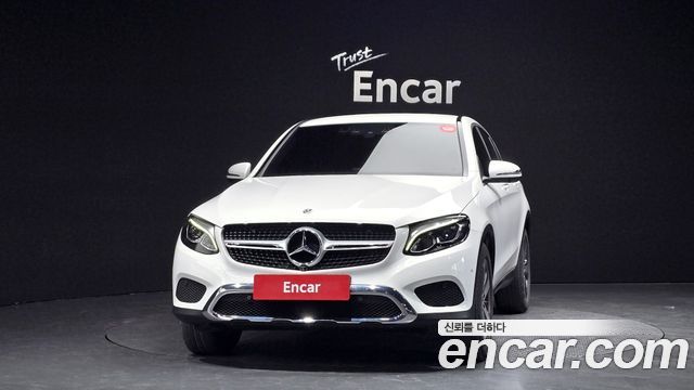 Mercedes-Benz GLC-Class GCL300 4MATIC Coupe