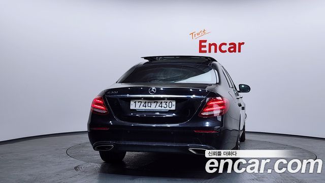 Mercedes-Benz E-Class E300 Avantgarde