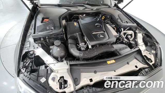 Mercedes-Benz E-Class E300 Avantgarde