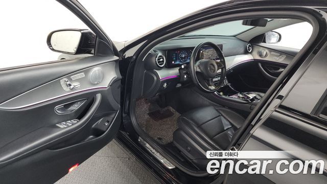 Mercedes-Benz E-Class E300 Avantgarde