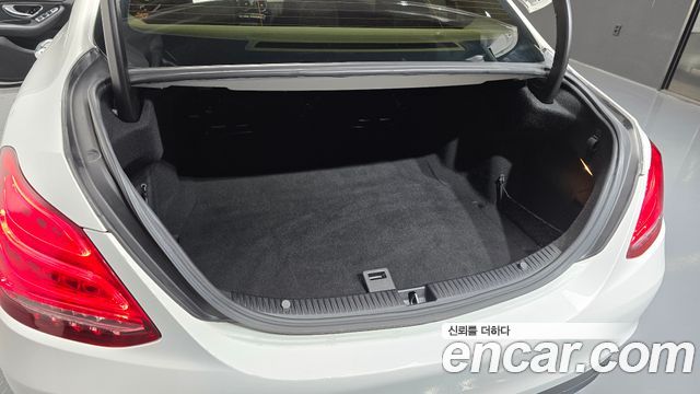 Mercedes-Benz C-Class C220 d Avantgarde