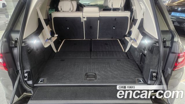 BMW X7 xDrive 40i Design Pure Excellence 7-Seater