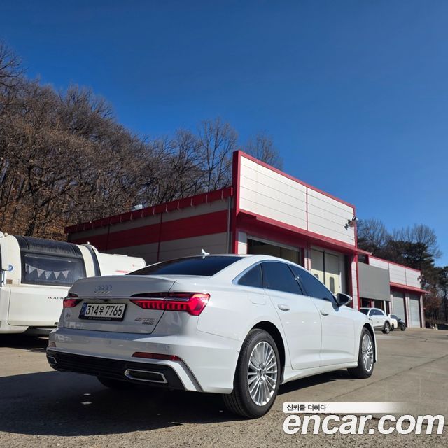 Audi A6 45 TFSI Quattro Premium
