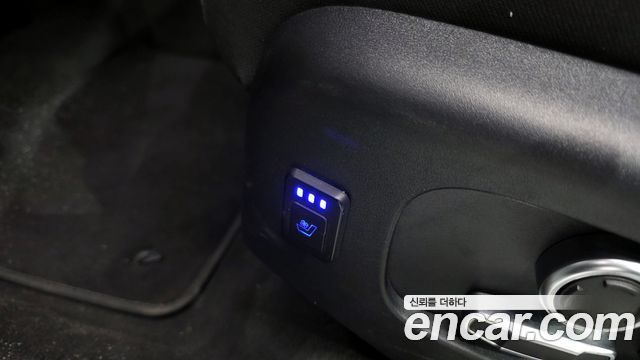 Land Rover Range Rover Evoque P250 R-Dynamic SE
