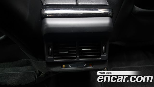 Land Rover Range Rover Evoque P250 R-Dynamic SE