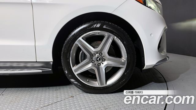 Mercedes-Benz GLE-Class GLE350 d 4MATIC Premium