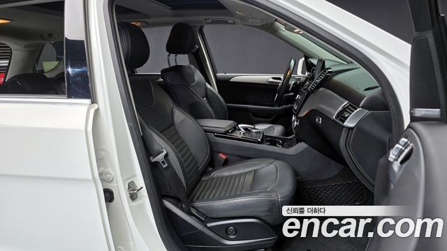 Mercedes-Benz GLE-Class GLE350 d 4MATIC Premium