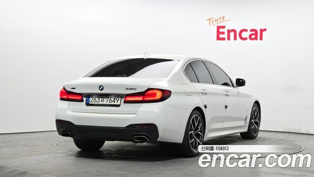 BMW 5-Series 530i xDrive M Sport Package