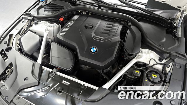 BMW 5-Series 530i xDrive M Sport Package