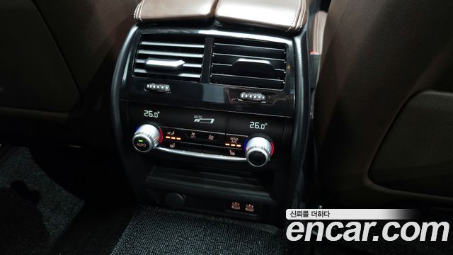 BMW 5-Series 530i xDrive M Sport Package