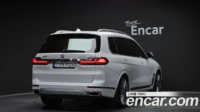 BMW X7 xDrive 40i Design Pure Excellence 7-Seater