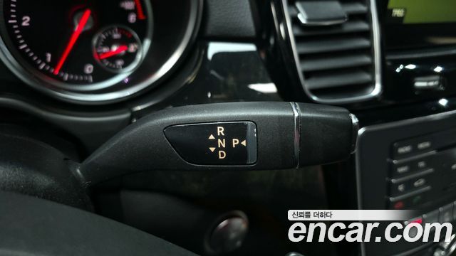 Mercedes-Benz GLE-Class GLE250 d 4MATIC